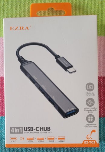 Hub USB 4 em 1 EZT02